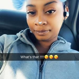 Meet your Posher, Kendra